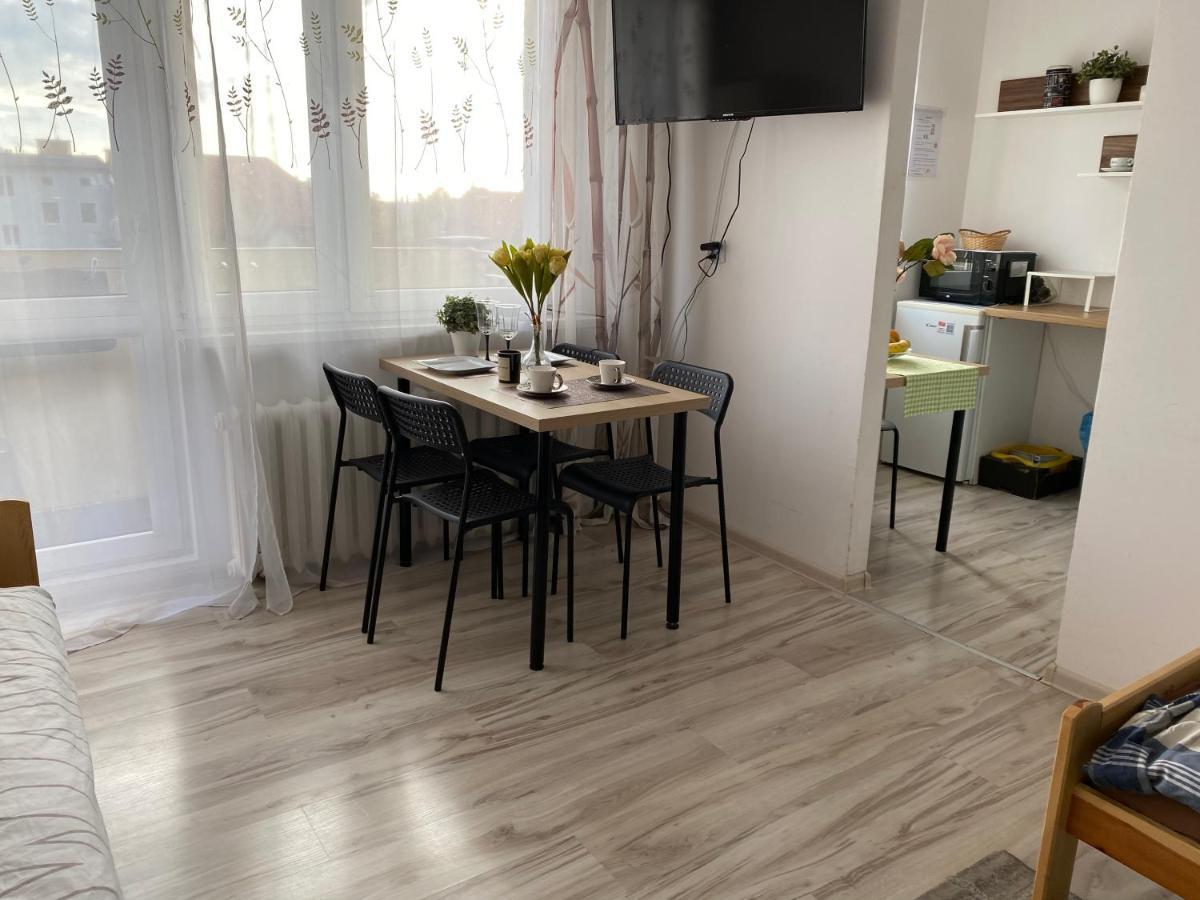 Piechoty Tanie Spanie Apartment *